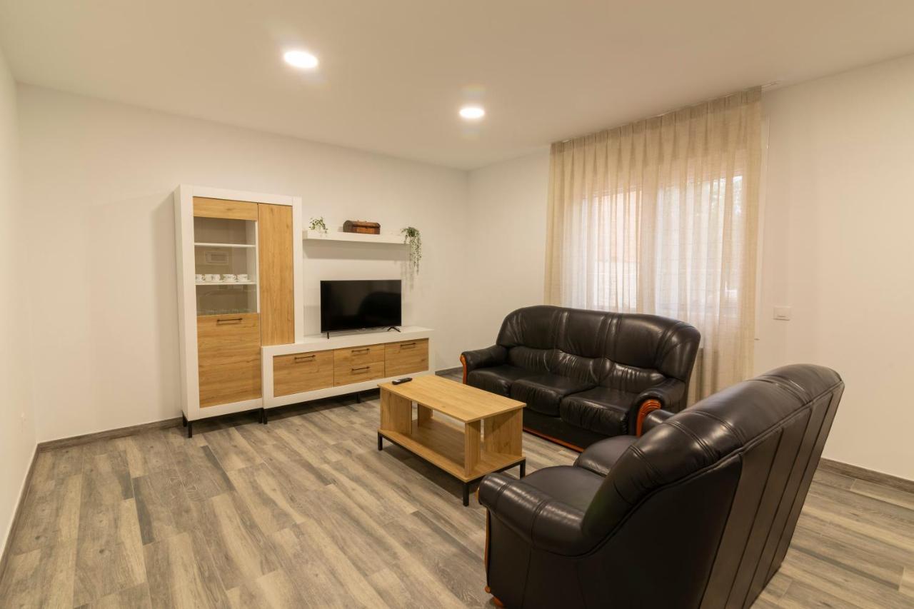 Apartamentos El Balcon Del Duero Сан-Эстебан-де-Гормас Экстерьер фото